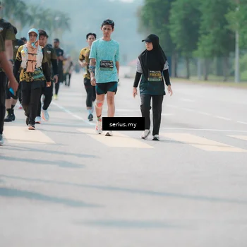 Runner Photo 6458839