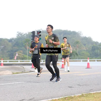 Runner Photo 6458853