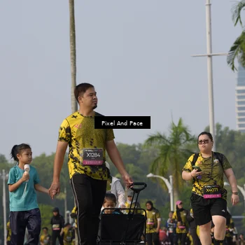 Runner Photo 6458855