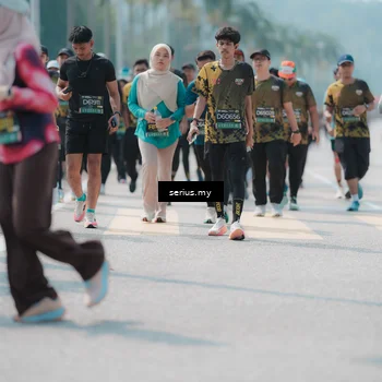 Runner Photo 6458861