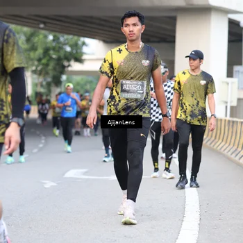 Runner Photo 6458862