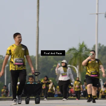 Runner Photo 6458864