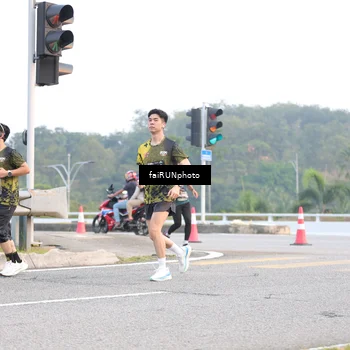 Runner Photo 6458879