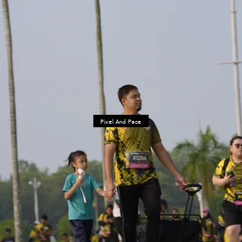 Runner Photo 6458887