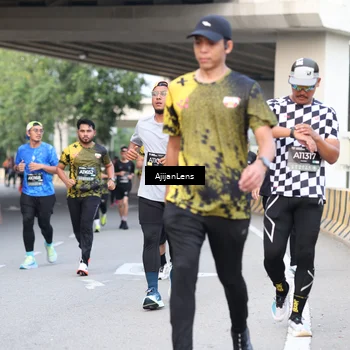 Runner Photo 6458899