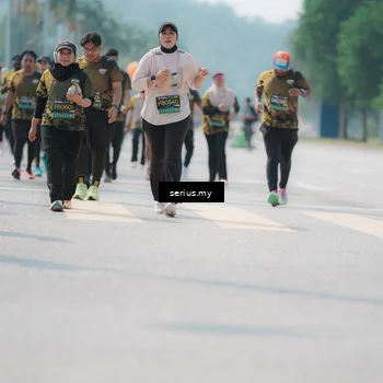 Runner Photo 6458908