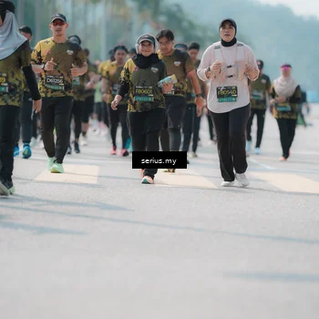 Runner Photo 6458929