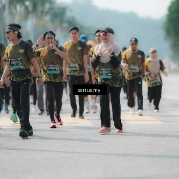 Runner Photo 6458950