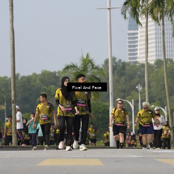 Runner Photo 6458952