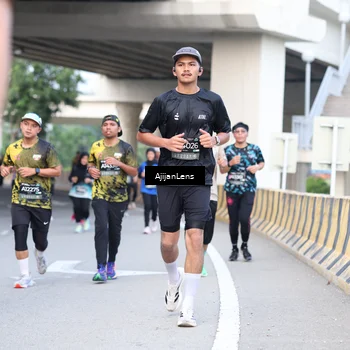 Runner Photo 6458959