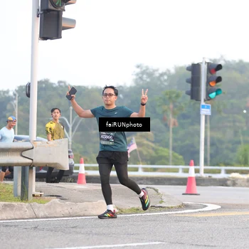 Runner Photo 6458965