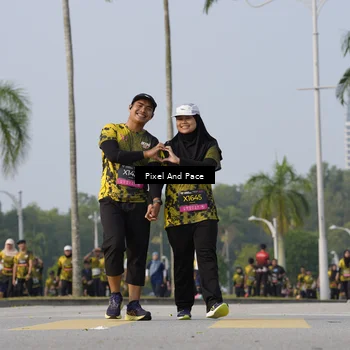 Runner Photo 6458979