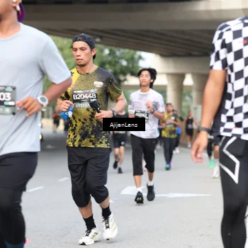 Runner Photo 6458993