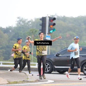 Runner Photo 6459007