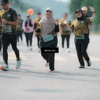 Runner Photo 6459014