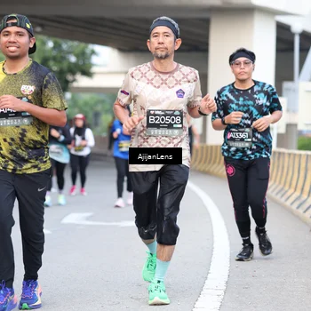 Runner Photo 6459039