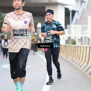 Runner Photo 6459043