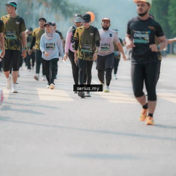 Runner Photo 6459045