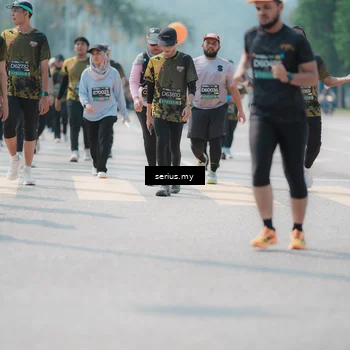 Runner Photo 6459047