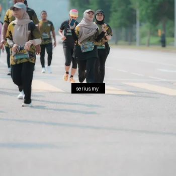 Runner Photo 6459051