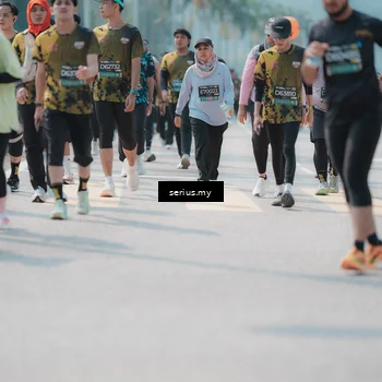 Runner Photo 6459053