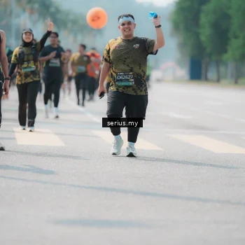 Runner Photo 6459068