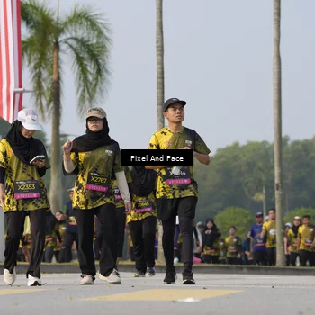 Runner Photo 6459083