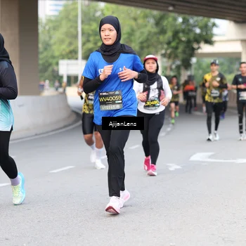 Runner Photo 6459103