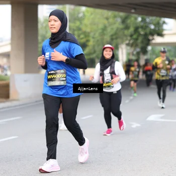 Runner Photo 6459133