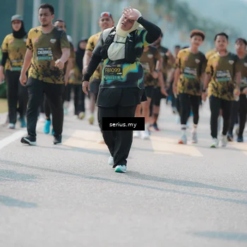 Runner Photo 6459135