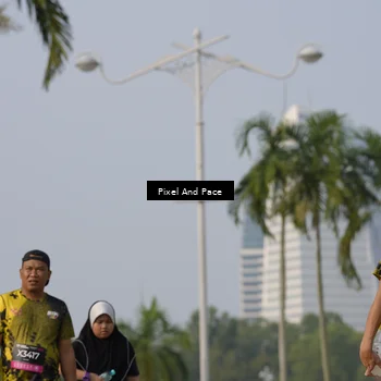 Runner Photo 6459139