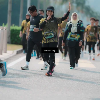 Runner Photo 6459142