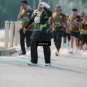 Runner Photo 6459148