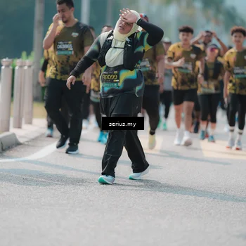 Runner Photo 6459149