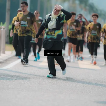 Runner Photo 6459154