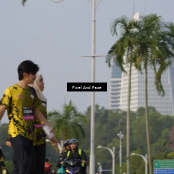 Runner Photo 6459155