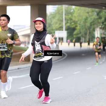 Runner Photo 6459161