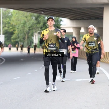 Runner Photo 6459178