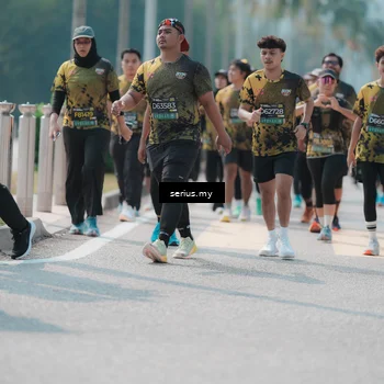 Runner Photo 6459184