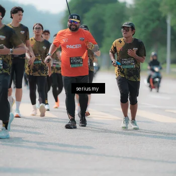 Runner Photo 6459196