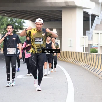 Runner Photo 6459217