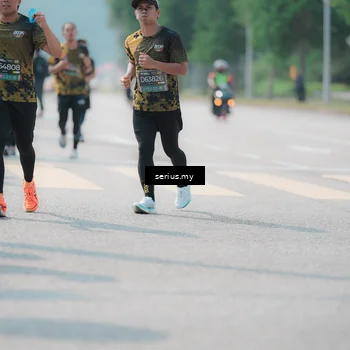 Runner Photo 6459221