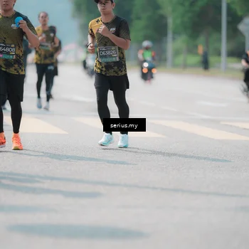 Runner Photo 6459222