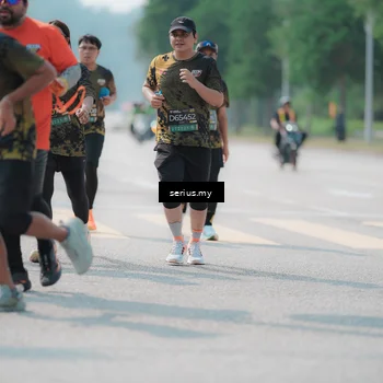 Runner Photo 6459229
