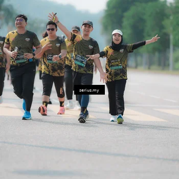 Runner Photo 6459249