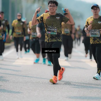 Runner Photo 6459251