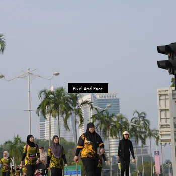 Runner Photo 6459322