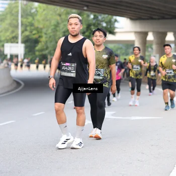 Runner Photo 6459324