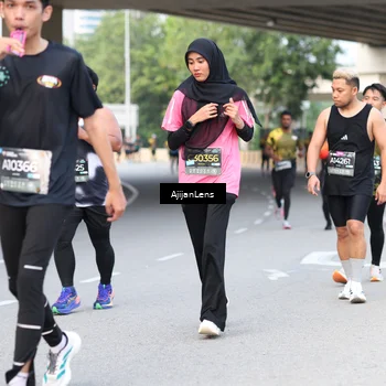 Runner Photo 6459327