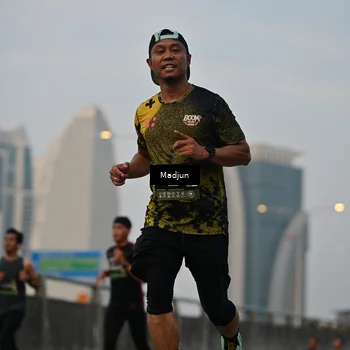 Runner Photo 6459358